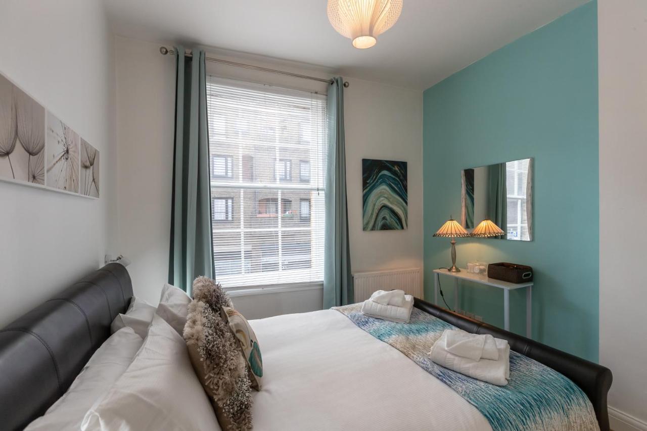 The Wanderlust - 1 Bedroom Apartment L Sleeps 4 With Sofa Bed L Prime Location Plus Free Wifi L Perfect For Business & Leisure Travelers L 15Percent Off Weekly & 20Percent Off Monthly Stays! Londyn Zewnętrze zdjęcie