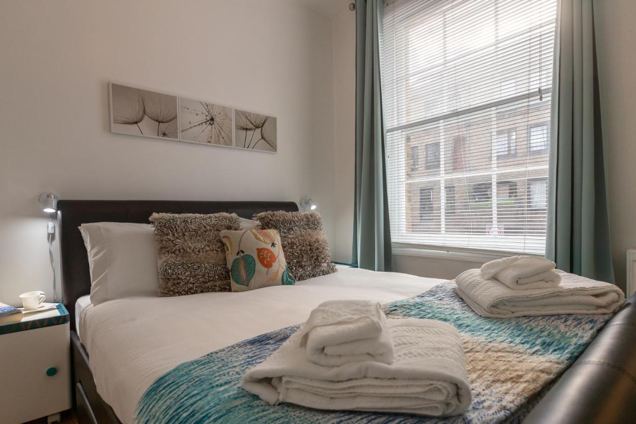 The Wanderlust - 1 Bedroom Apartment L Sleeps 4 With Sofa Bed L Prime Location Plus Free Wifi L Perfect For Business & Leisure Travelers L 15Percent Off Weekly & 20Percent Off Monthly Stays! Londyn Zewnętrze zdjęcie